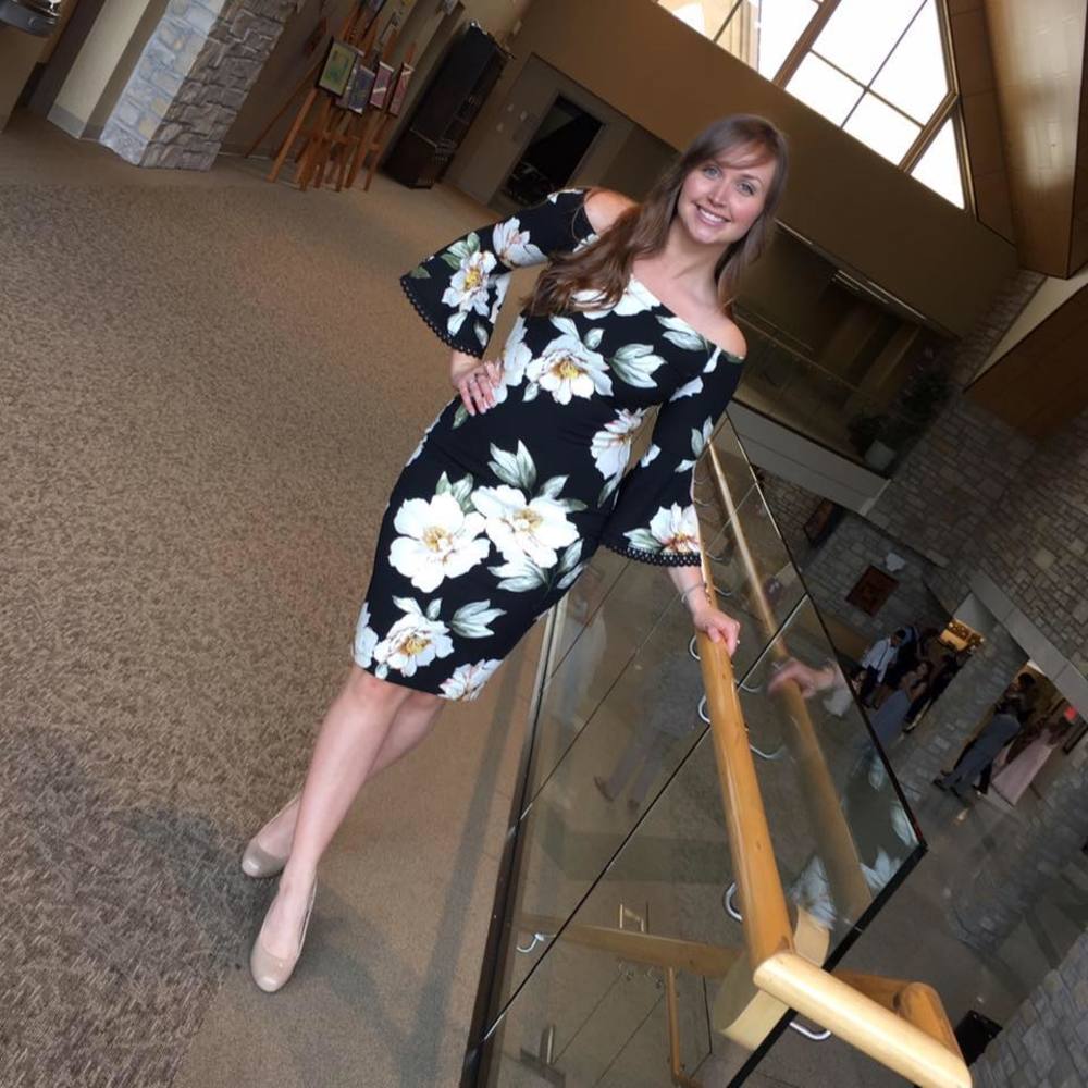 Meet your Posher, Ashley